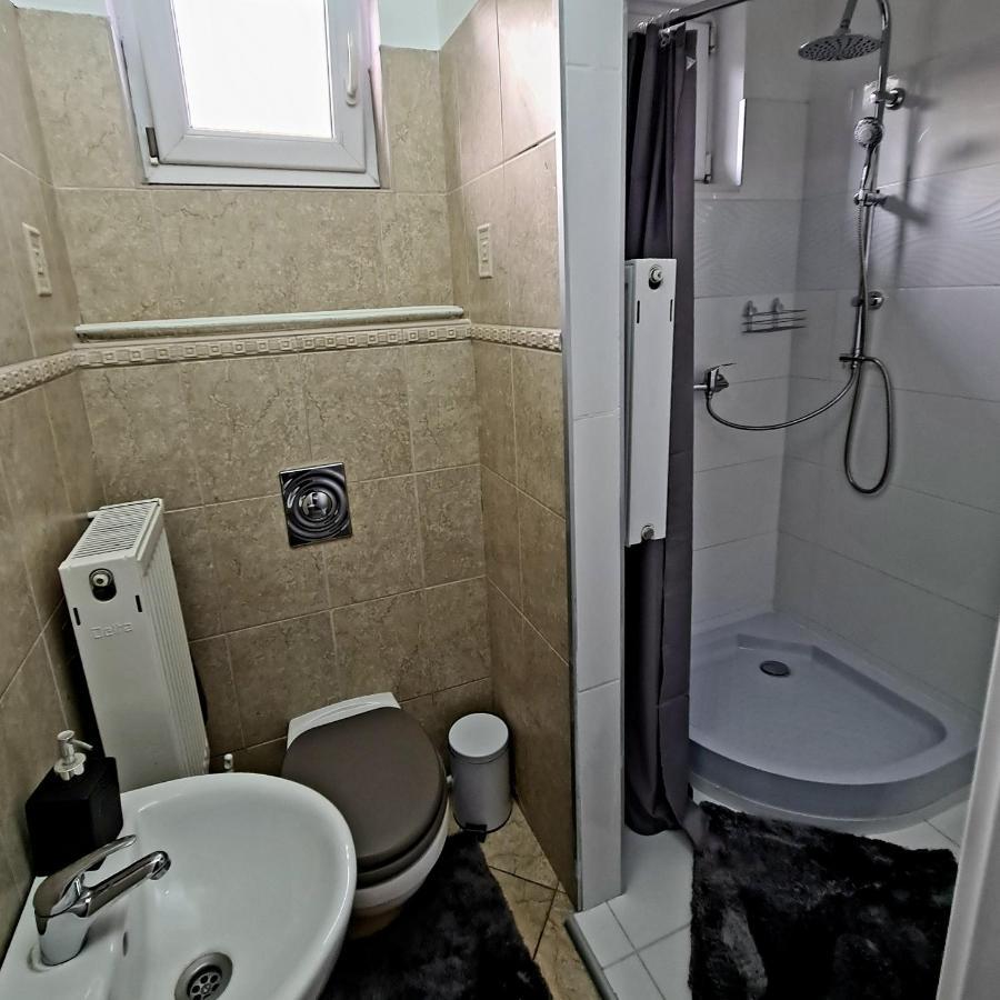 Airport Luxury Apartman 42 Vecses Ngoại thất bức ảnh